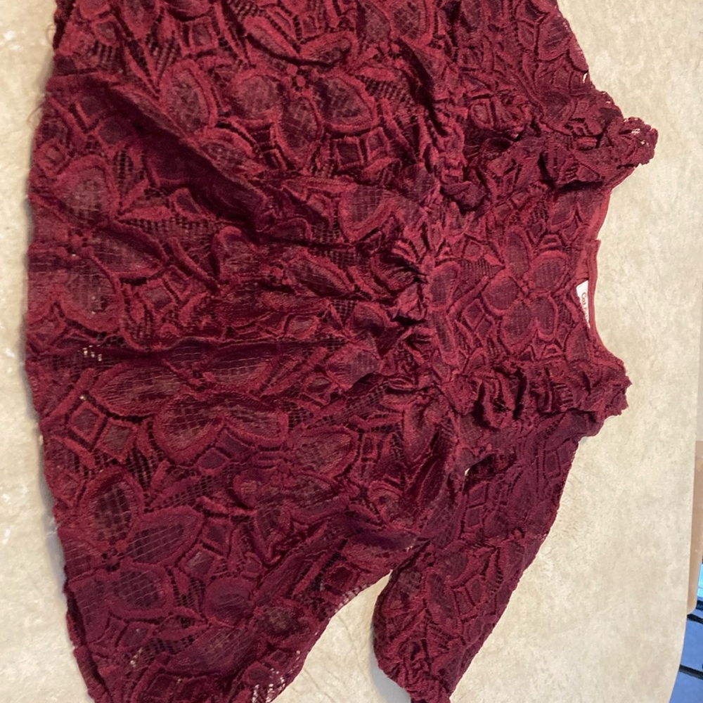 18M burgundy lace dress like new